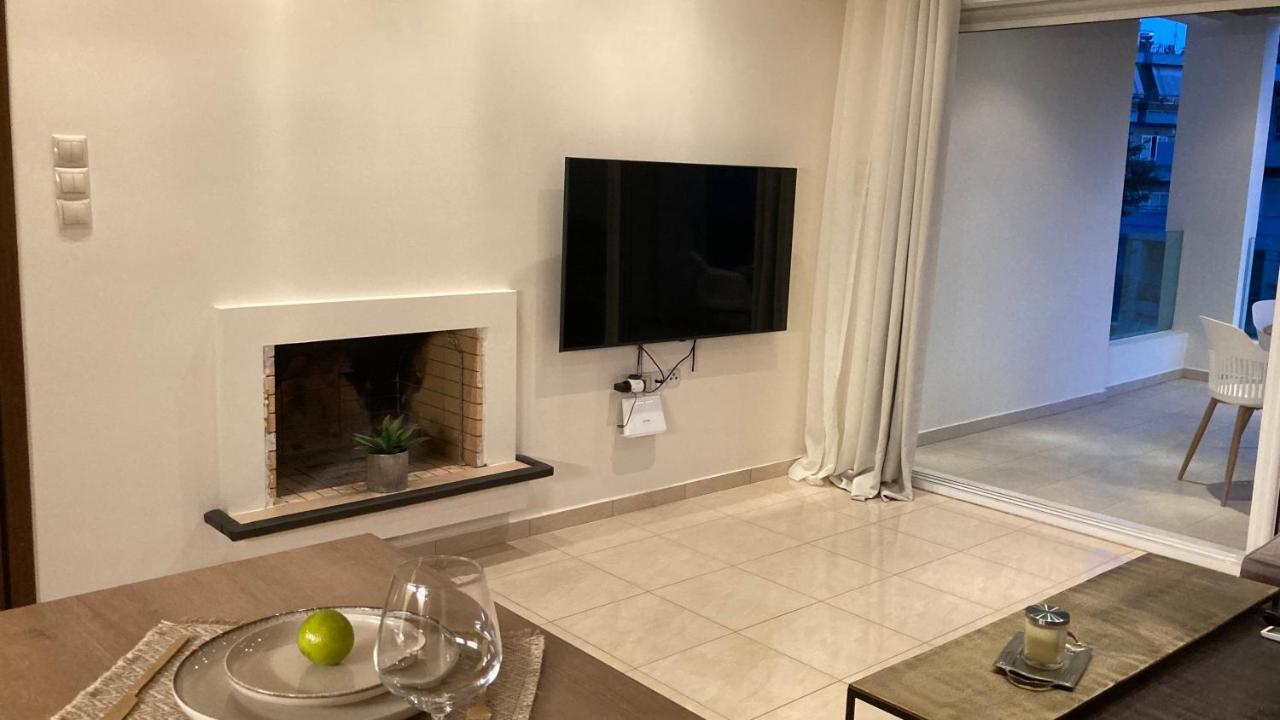 Bright Luxury Apt. Volos Buitenkant foto