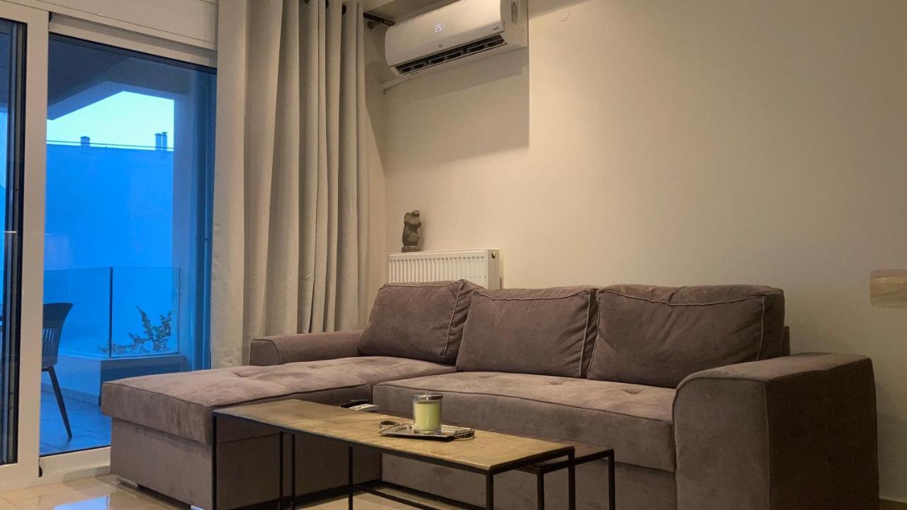 Bright Luxury Apt. Volos Buitenkant foto