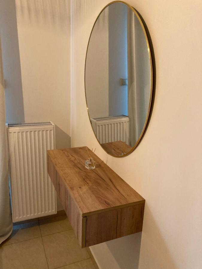 Bright Luxury Apt. Volos Buitenkant foto